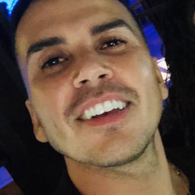 Profile Picture of Matthew Reynard (@MattReynardCNN) on Twitter