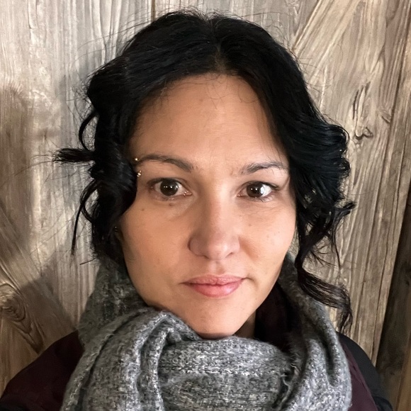 Profile Picture of Melissa Rancourt (@melissaranco970) on Poshmark