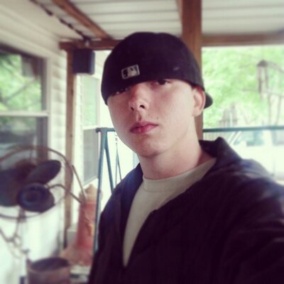 Profile Picture of Neverwinter Knight (@KalebHull) on Twitter