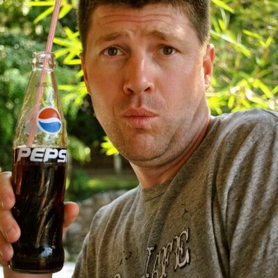 Profile Picture of Robert Lochhead (@r_lochhead) on Twitter