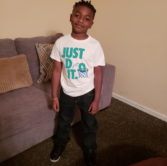 Profile Picture of Bobbie jean Richardson (@bjmrichardson) on Poshmark