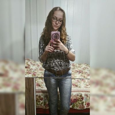 Profile Picture of Aline Paulakoski (@ooi_line) on Twitter