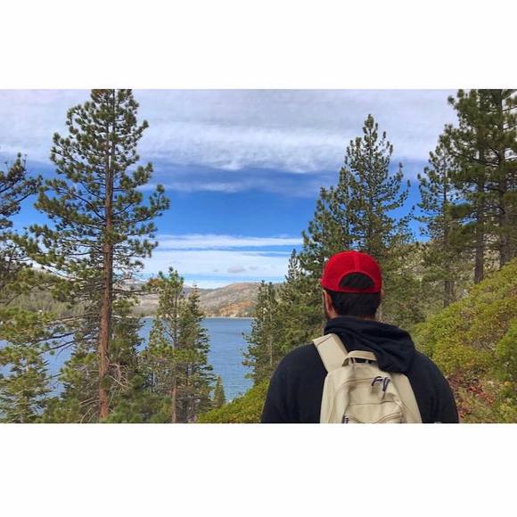 Profile Picture of Tyler Ivancich (@tivancich21) on Poshmark