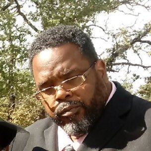 Profile Picture of One Day At A Time (@haley50) on Twitter