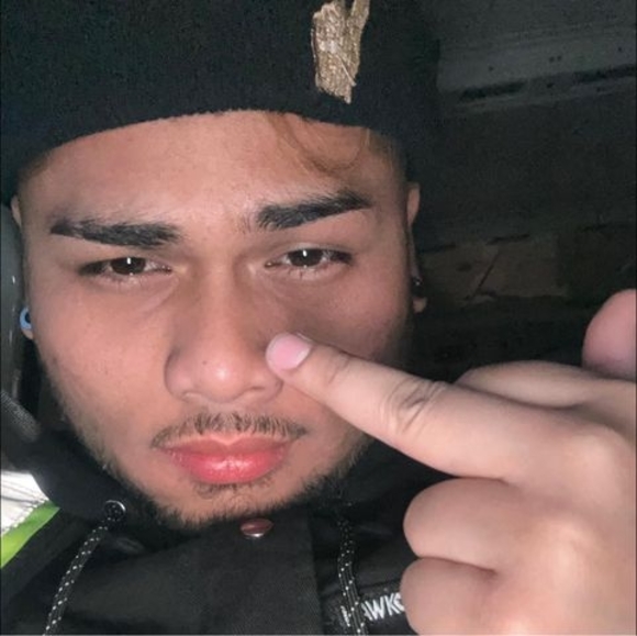 Profile Picture of Sitorus Alove (@sitorusalove) on Poshmark