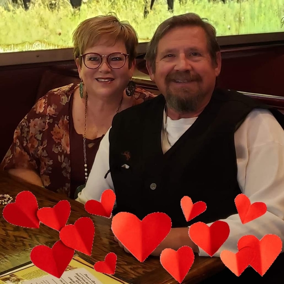 Profile Picture of Tammy Shutler (@tdshutler) on Poshmark