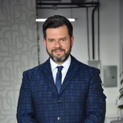 Profile Picture of Alejandro Rosales Fagiani (@rosalesfagiani) on Twitter