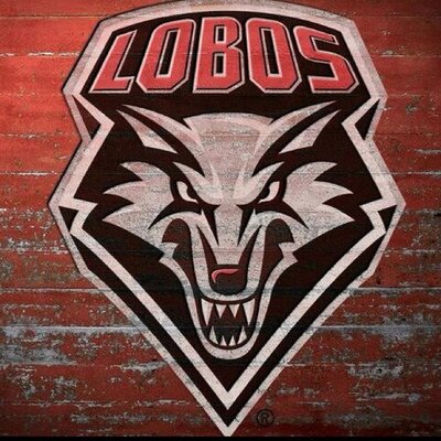 Profile Picture of Bob Olivas (@YN1Lobo) on Twitter