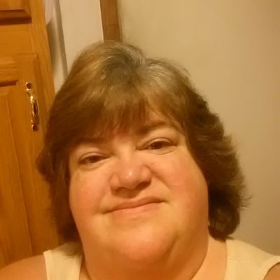 Profile Picture of Joyce Hanson (@mamajoyceh) on Twitter