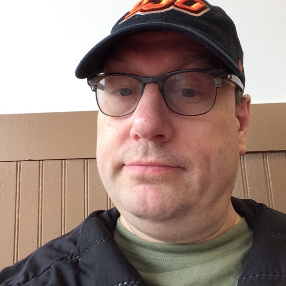 Profile Picture of Mike Hopkins (@mikehop6) on Poshmark