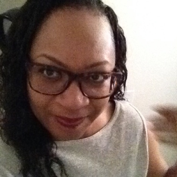 Profile Picture of Maxine Fletcher (@krzypraz) on Poshmark