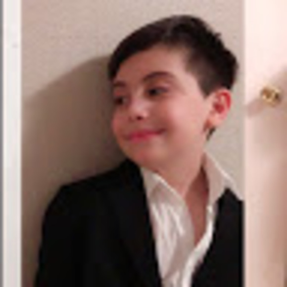 Profile Picture of Elsito’s channel Elsito’s channel (@elsidoabraham31) on Poshmark