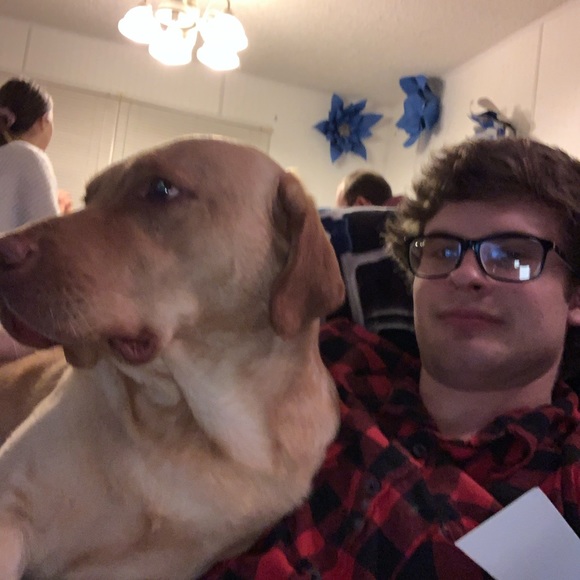 Profile Picture of Johnathan Peal (@johnp24) on Poshmark