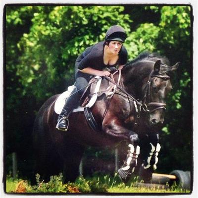 Profile Picture of Alice Sumner (@AliceSumner7) on Twitter