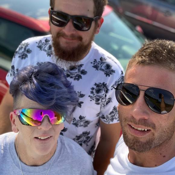 Profile Picture of Deborah Reilly (@sexymama17) on Poshmark