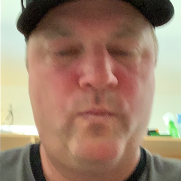 Scott Dellinger - Poshmark Profile Picture of Scott Dellinger (@scottdellinger) on Poshmark