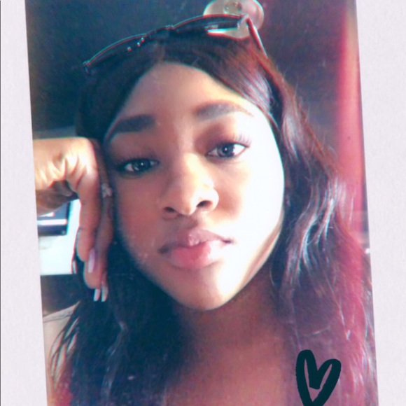 Profile Picture of Jasmine Fantroy (@fantroy027) on Poshmark