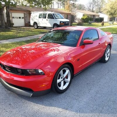 Profile Picture of Ken Hillyard (@cardbumbler) on Twitter