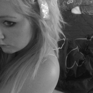 Profile Picture of Kate Burrows (@misskatejustdriftit) on Myspace