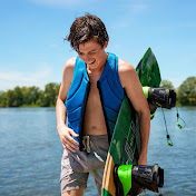 Profile Picture of Chase Locke (@Chaselocke) on Youtube