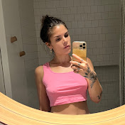 Profile Picture of Carly Fraser (@bubbleboots69) on Youtube