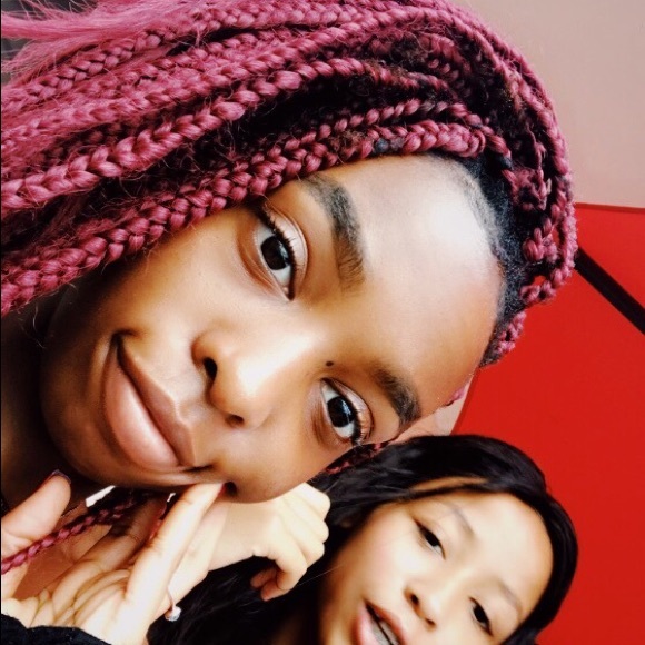 Profile Picture of Jade Hodge (@imara77) on Poshmark