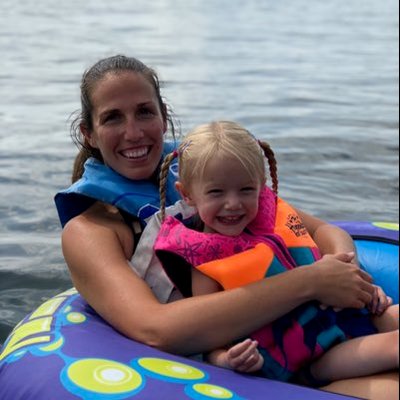 Profile Picture of Regan Peters (@ReganPeters44) on Twitter