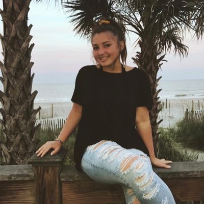 Profile Picture of Brianna Lester (@briannaslester) on Twitter