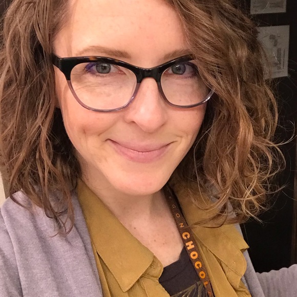 Profile Picture of Christy Palmini (@theeyesspeak) on Poshmark