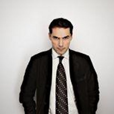 Profile Picture of Follorou (@jacfollorou) on Twitter