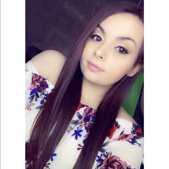 Profile Picture of Margaret Detorie (@maggiexox5) on Poshmark