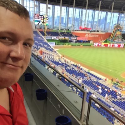 Profile Picture of Brian Valenta (@hasbeenfatguy) on Twitter