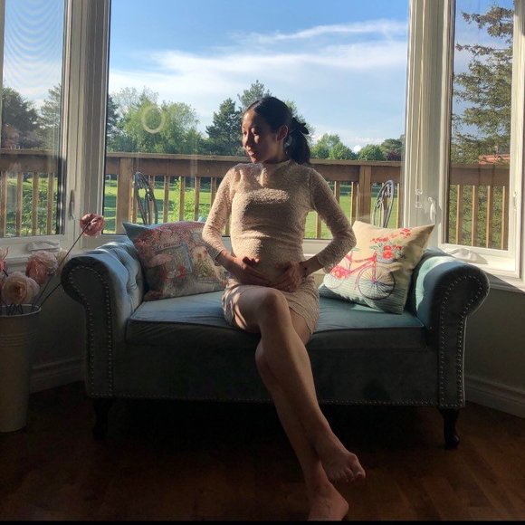 Profile Picture of Yoonjin sarah Kim (@dbswlsdldi) on Poshmark