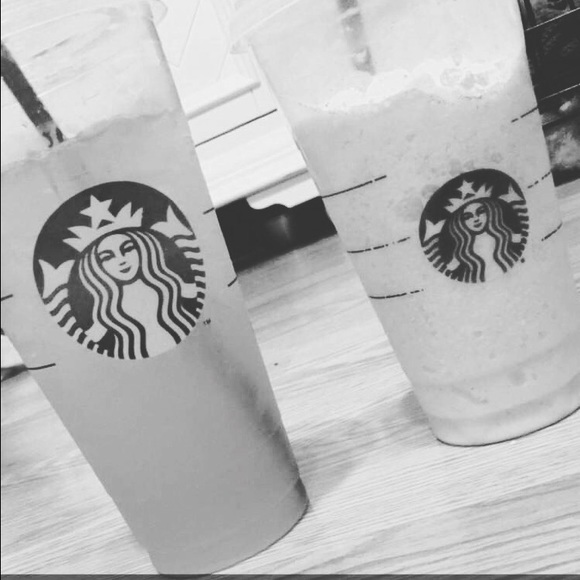 Profile Picture of Kaitlyn Polaski (@lunaspot82814) on Poshmark