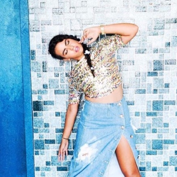 Profile Picture of Abigail Hoffmire (@afashion18) on Poshmark