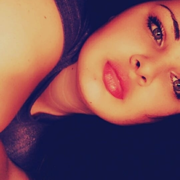 Profile Picture of Fayth Paskas (@faythpaskas) on Poshmark