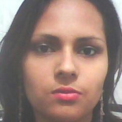 Profile Picture of Yesenia Davila (@1989pDavila) on Twitter