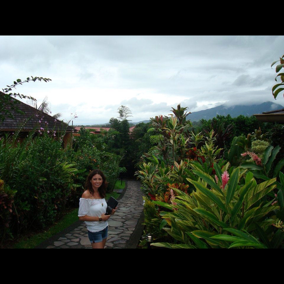 Profile Picture of Penelope Croissant (@peniepreston) on Poshmark