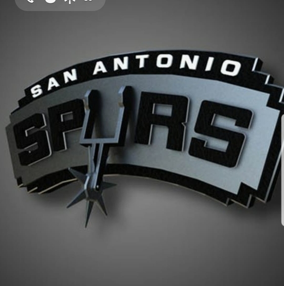 Profile Picture of Marc Eichelmann (@marc_eichelmann) on Poshmark