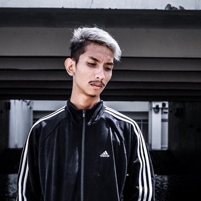 Profile Picture of Tri Wahyu Prasetio Soehardi (@theozasoehardi) on Twitter