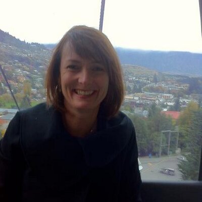 Profile Picture of Deborah Dickson (@Dbbedickson) on Twitter