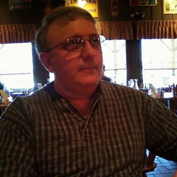 Profile Picture of Charles Fox (@charlesfox772) on Poshmark