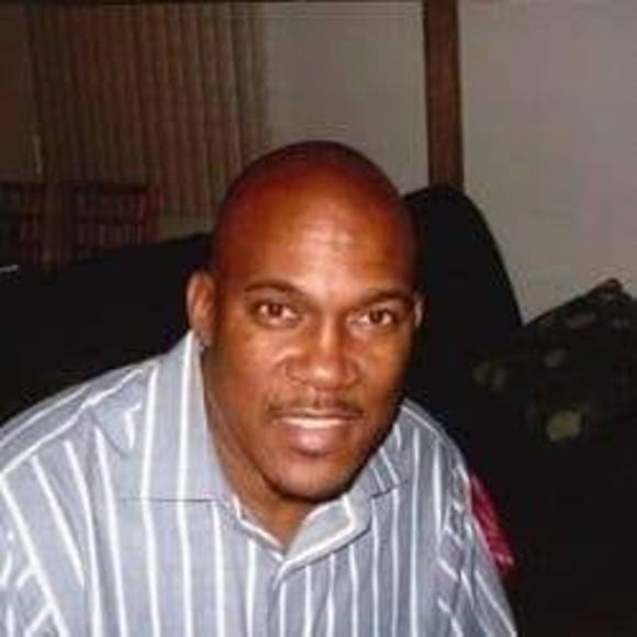 Profile Picture of James Brannon (@jamesbrannon911) on Poshmark