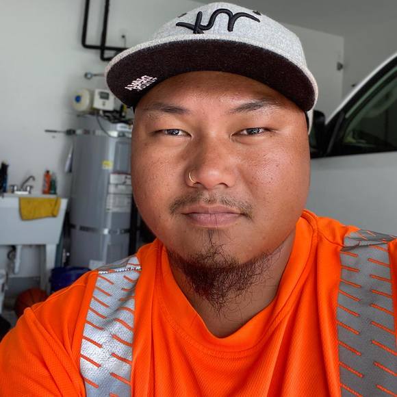 Profile Picture of Mark rodney Corpuz (@m_corpuz318) on Poshmark