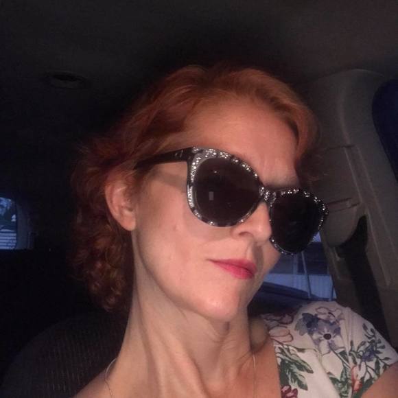 Profile Picture of Lisa Skowronski (@polishprinsezz) on Poshmark