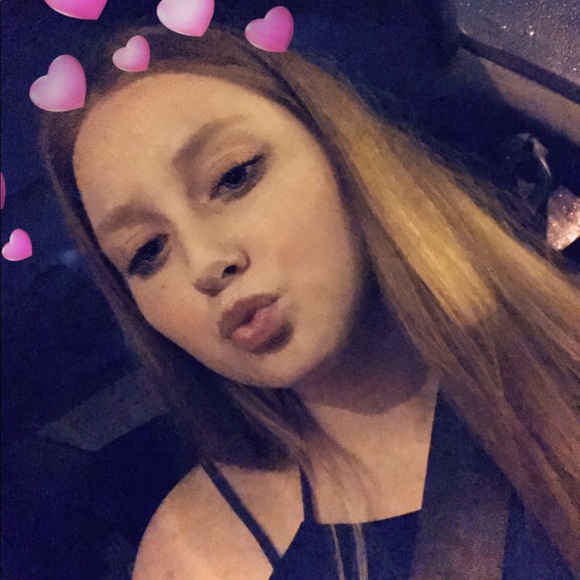 Profile Picture of Olivia Cady (@cadyo) on Poshmark