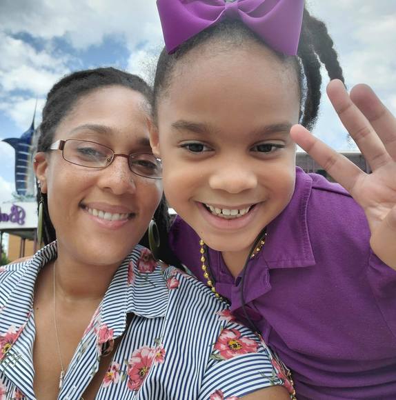 Profile Picture of Jennifer Serrette (@jrserrette85) on Poshmark