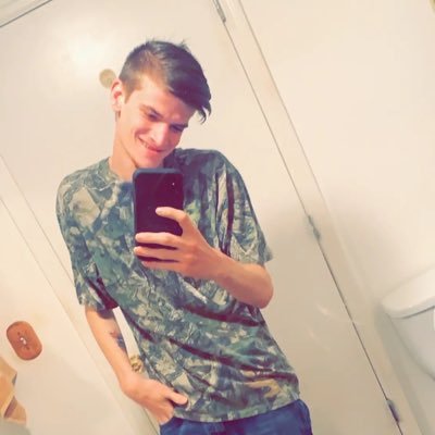 Profile Picture of David Hayes (@davidhayes12999) on Twitter