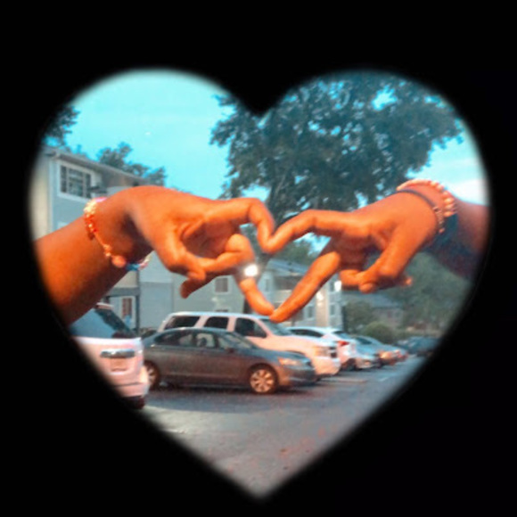 Profile Picture of Astrida Mwamba (@astridamwamba19) on Poshmark