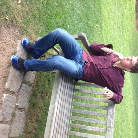 Profile Picture of Russell Fagelman (@russellnf) on Poshmark